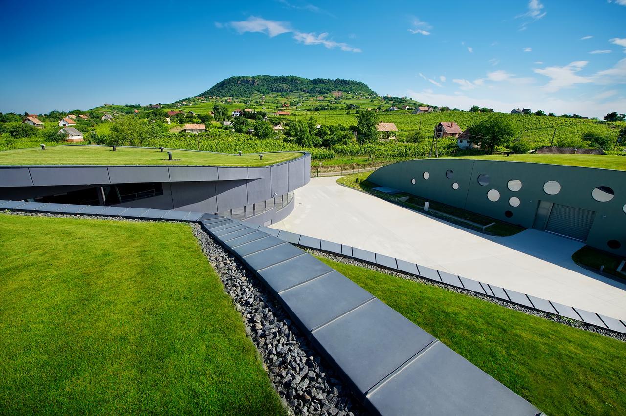 Kreinbacher Birtok Somlovasarhely Exterior photo